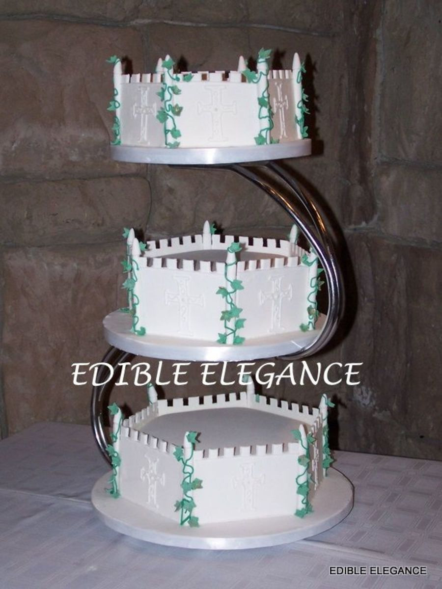 Midevil Wedding Cakes
 Me val Wedding Cake CakeCentral