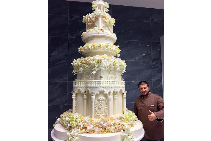 Million Dollar Wedding Cakes
 Highlights of a million dollar wedding