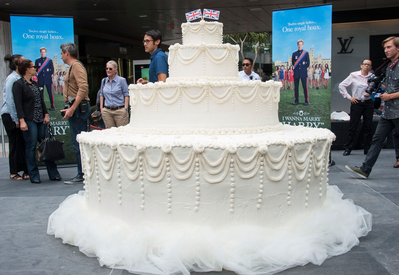 Million Dollar Wedding Cakes
 The Million Dollar Wedding Cake