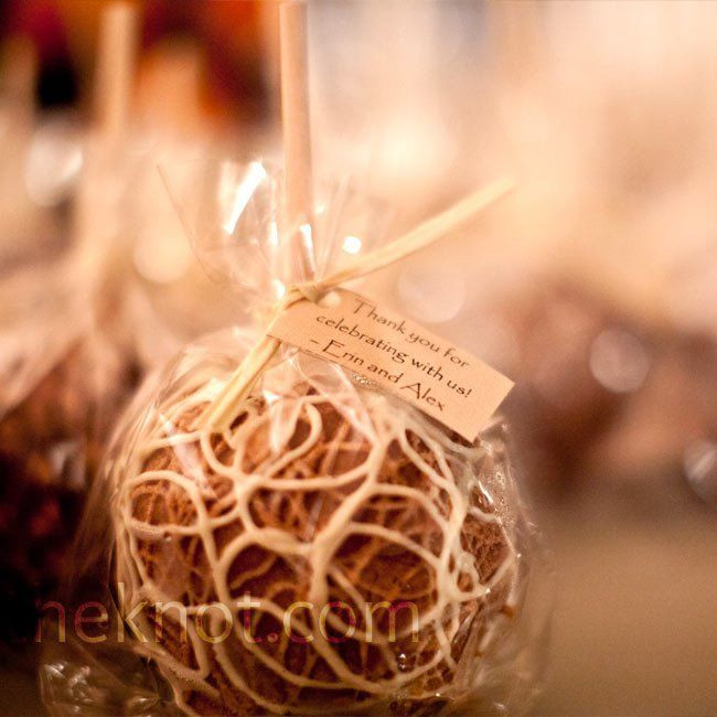 Mini Caramel Apples Wedding Favors
 Candy Apple Favors