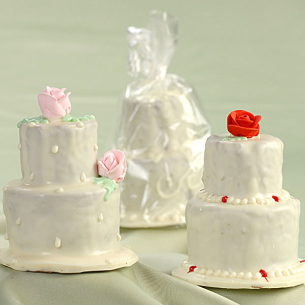 Mini King Cakes Wedding Favors
 Mini Cakes