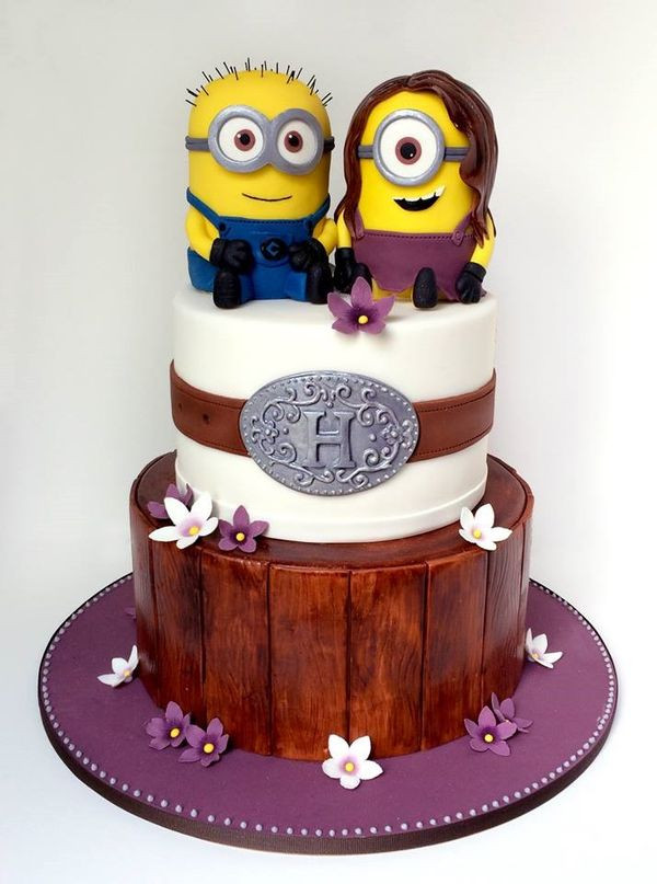 Minion Wedding Cakes
 Adorable Minion Wedding Cake Between the Pages