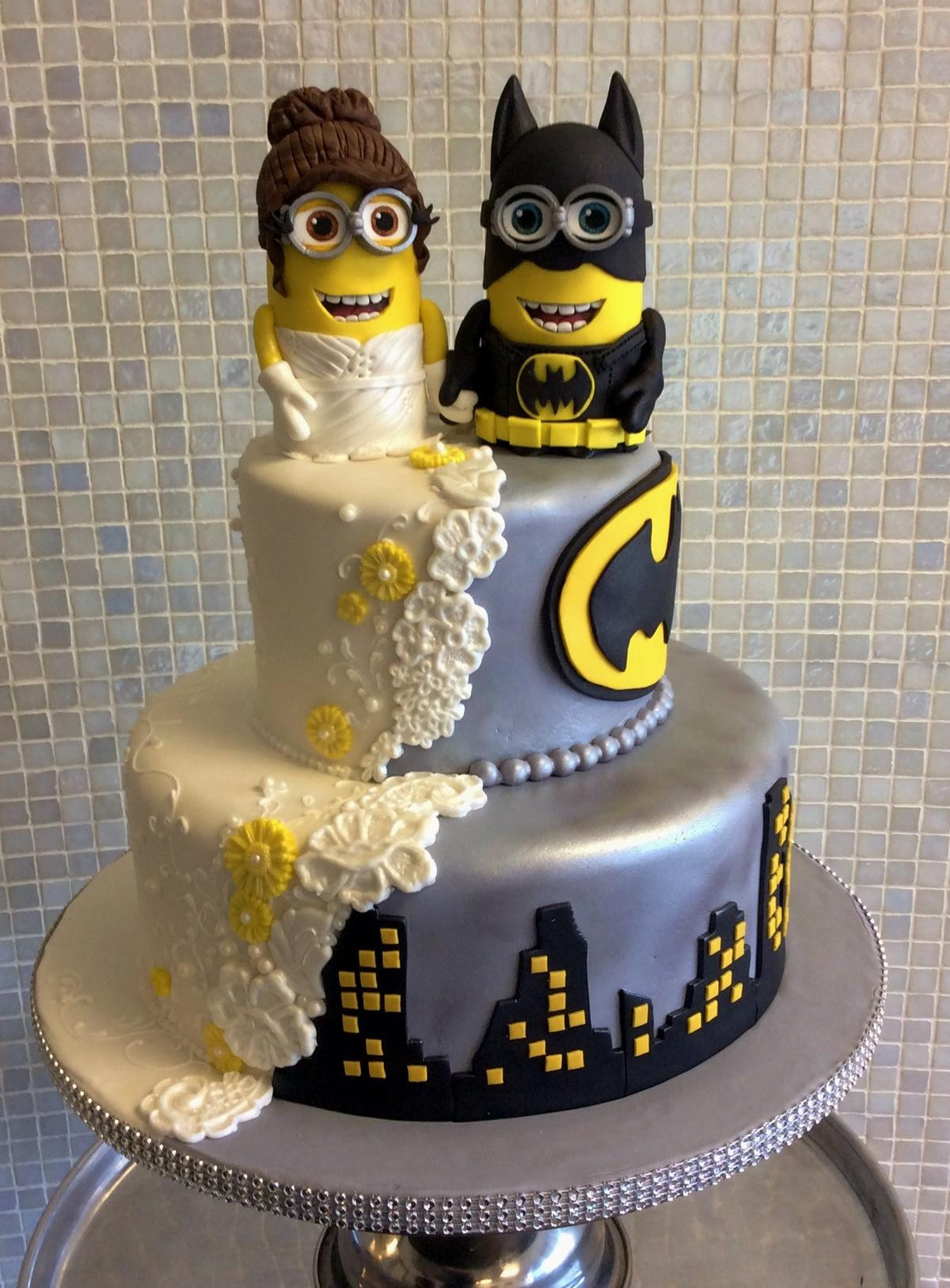 Minion Wedding Cakes
 Bolo de casamento nerd criativo para te inspirar Parte 2