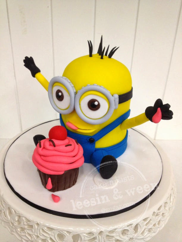 Minion Wedding Cakes
 Penang Wedding Cakes by Leesin Minion Cake