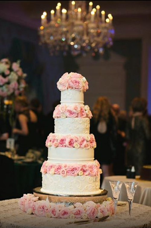 Most Popular Wedding Cakes
 The Most Popular Wedding Cake Bakers in Houston
