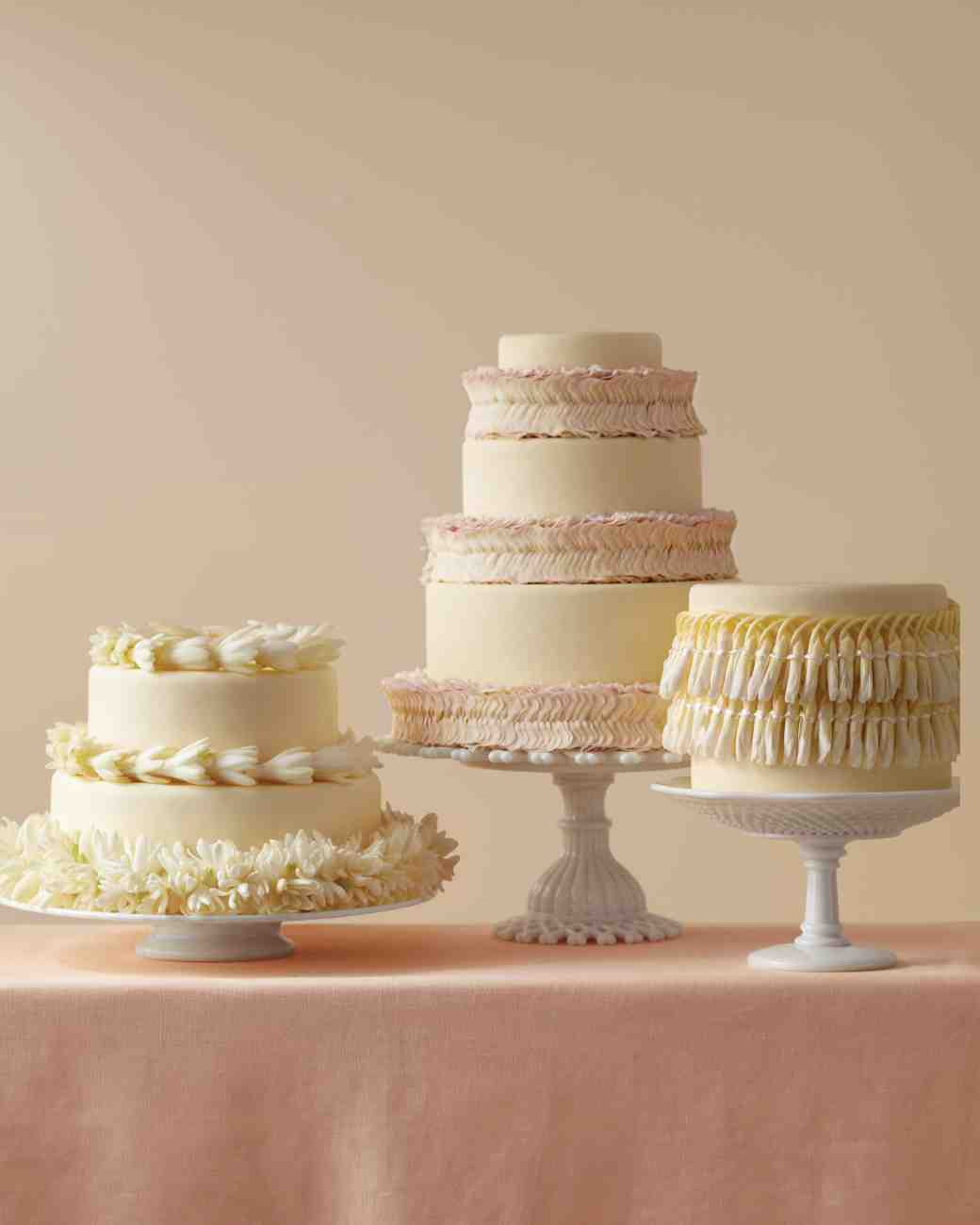 Multiple Wedding Cakes
 8 Amazing Wedding Cake Trends
