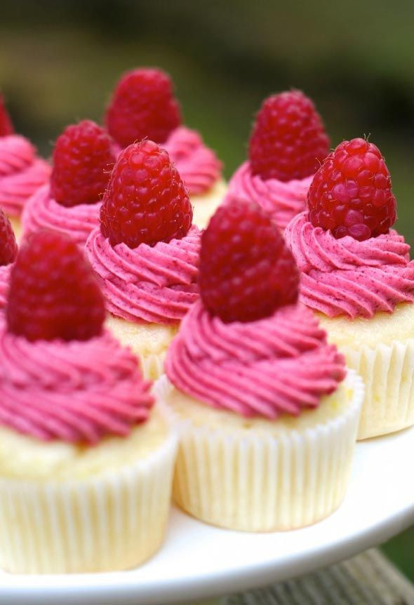 My Cafe Summer Raspberry Cake Recipe
 Best 25 Raspberry lemonade cupcakes ideas on Pinterest