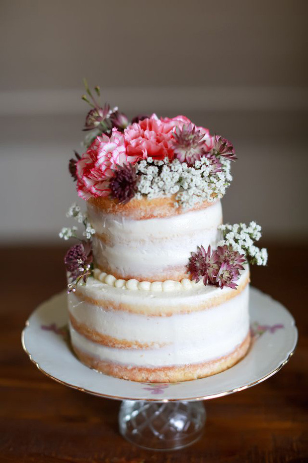 Naked Cakes Wedding
 Naked Wedding Cakes Rustic Beautiful Creative or Unique