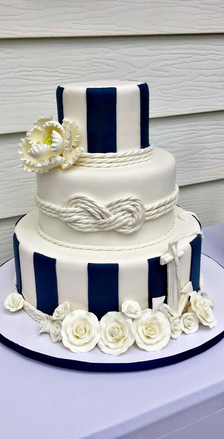 Nautical Wedding Cakes
 15 Nautical Rope Wedding Cakes • DIY Weddings Magazine