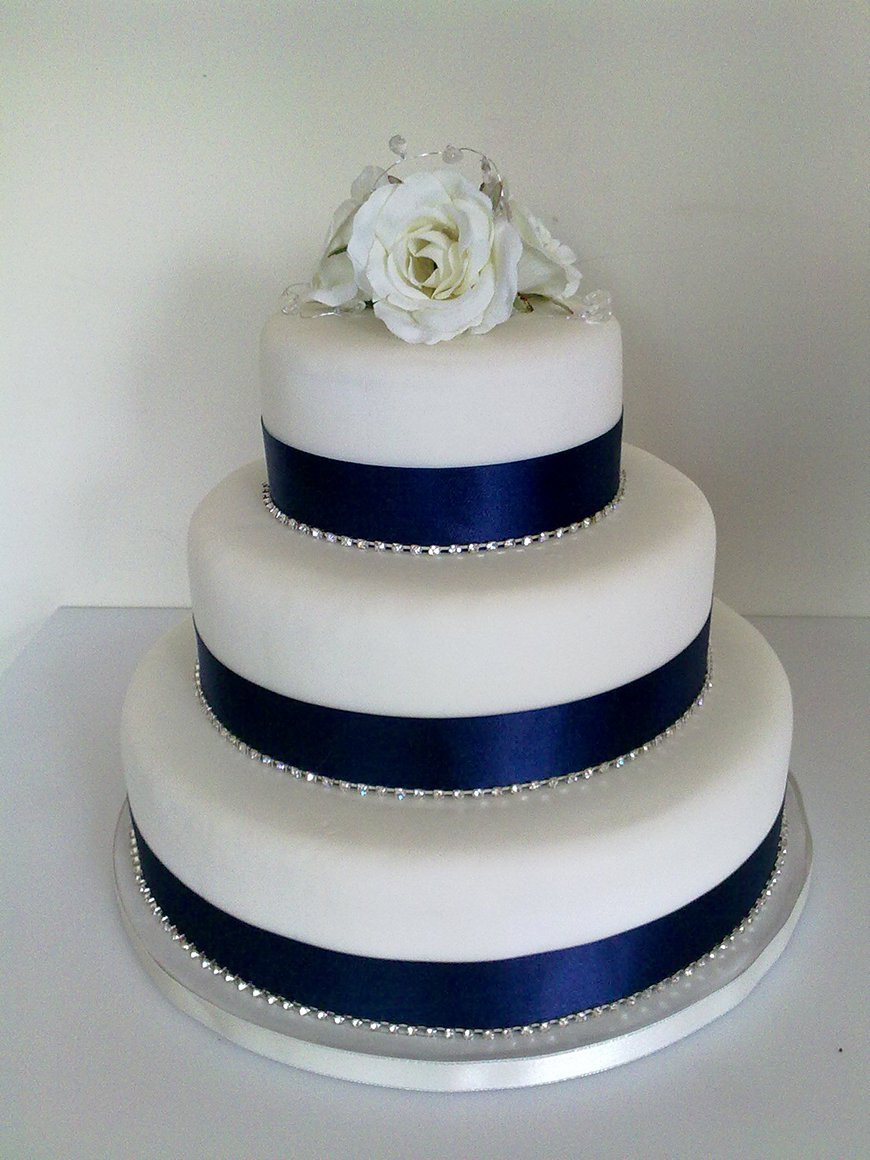 Navy Blue And White Wedding Cake
 Navy Wedding Cake Decorations Wedding Ideas By Colour