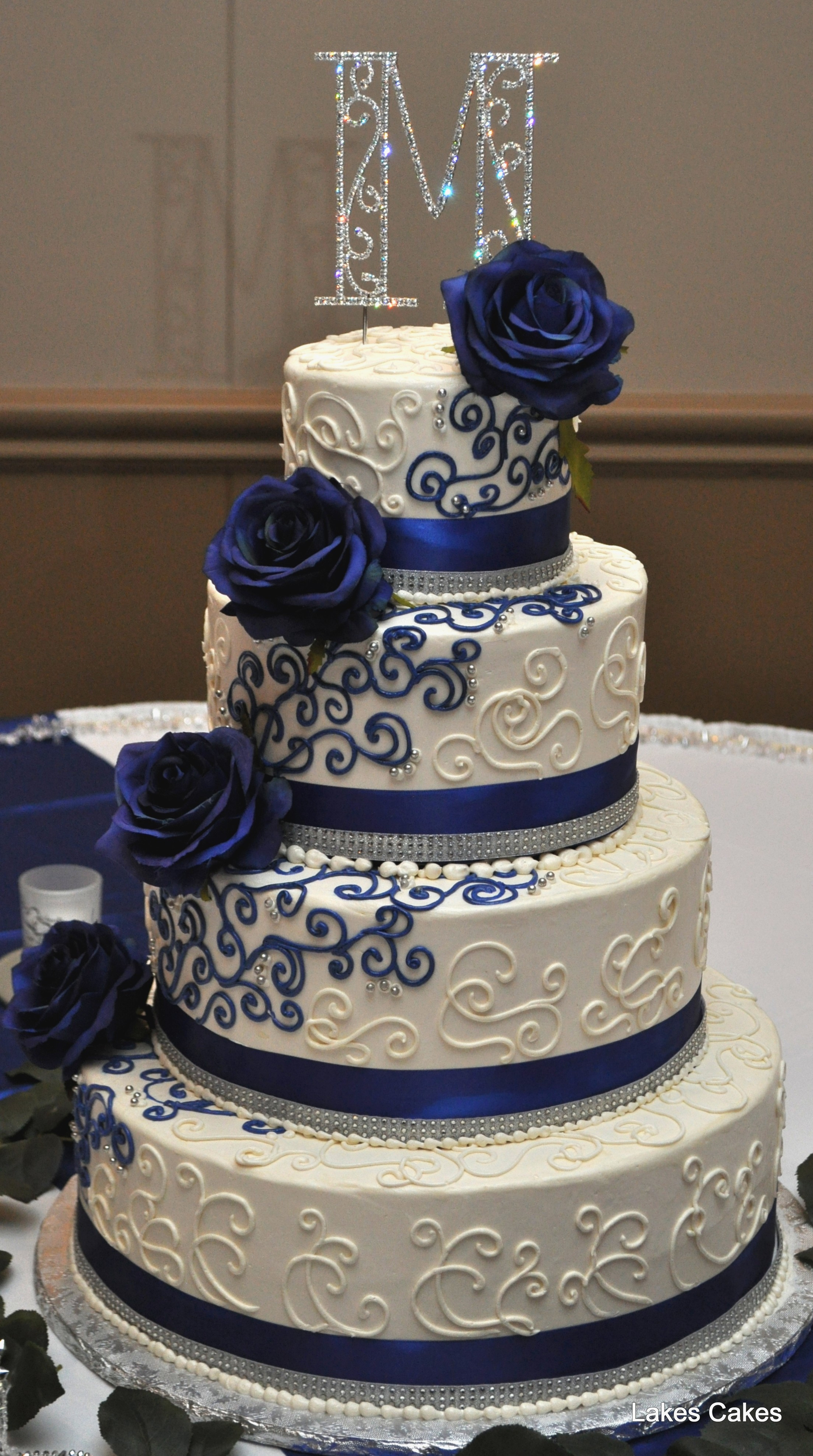 Navy Blue And White Wedding Cake
 Beautiful Navy Blue White and Bling themed Wedding Cake