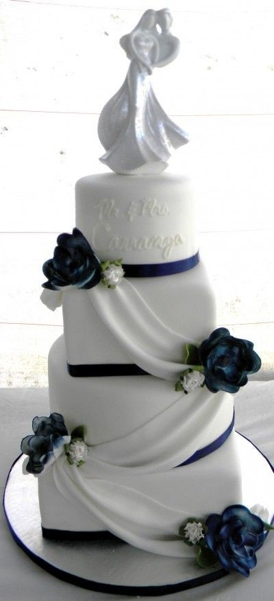 Navy Blue And White Wedding Cakes
 Navy blue and white wedding cake wedding cakes Juxtapost