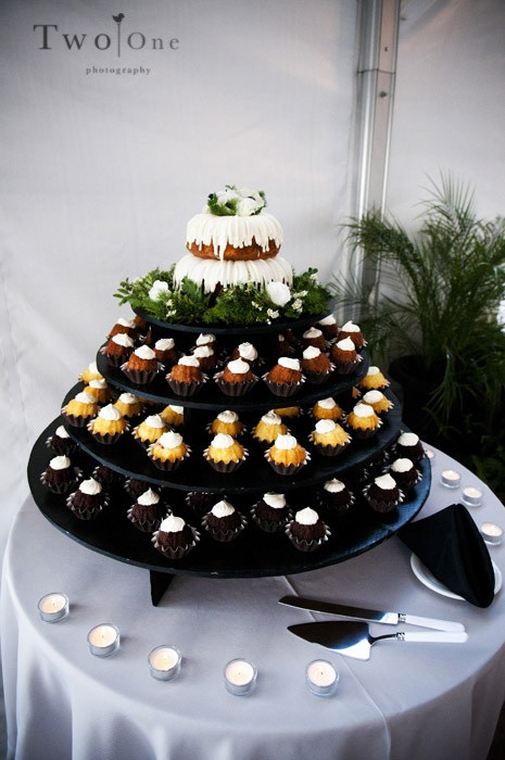 Nothing Bundt Cake Wedding Cake
 Wedding Dessert Trends – MANOR HOUSE BLOG