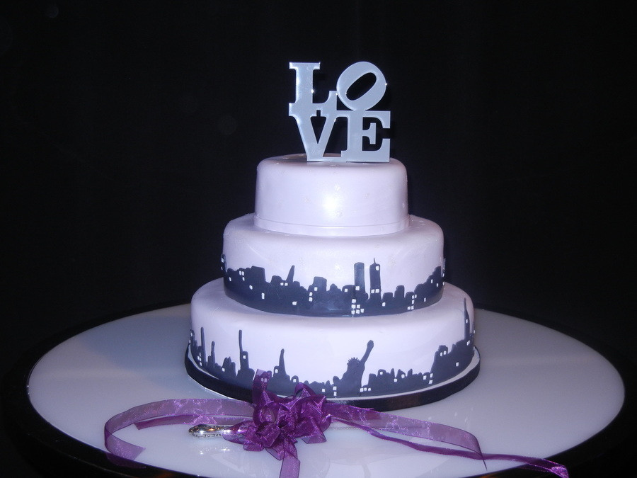 Nyc Wedding Cakes
 Love New York Skyline Wedding Cake CakeCentral