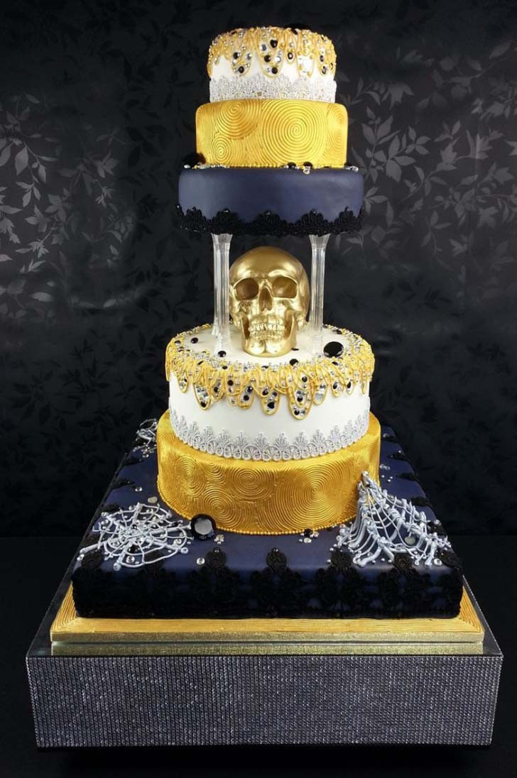 Outrageous Wedding Cakes
 Top 5 Outrageous Wedding Cakes