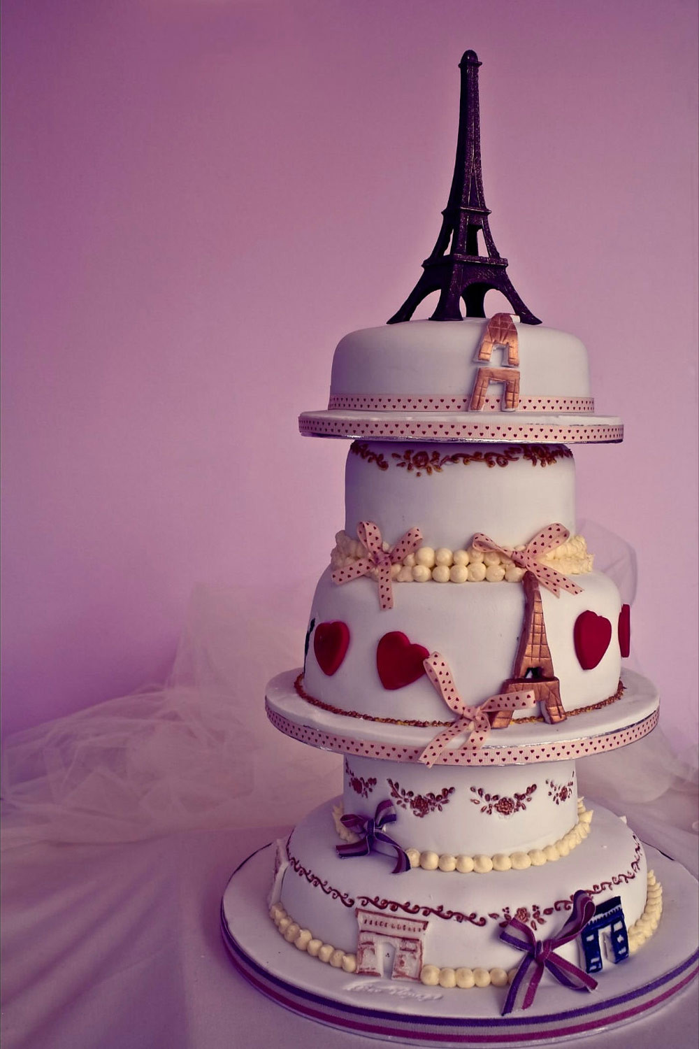 Paris Themed Wedding Cakes
 Parisian Desserts to Spoil Your Guests