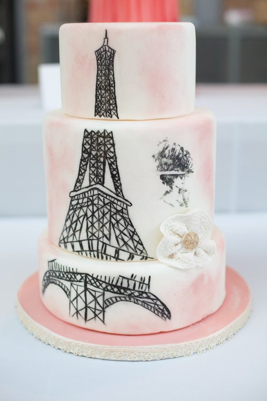 Paris Themed Wedding Cakes
 Wedding Cake 20 New Takes Classic Designs