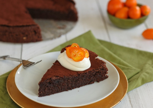 Passover Flourless Chocolate Cake
 Flourless Chocolate Cake for Passover