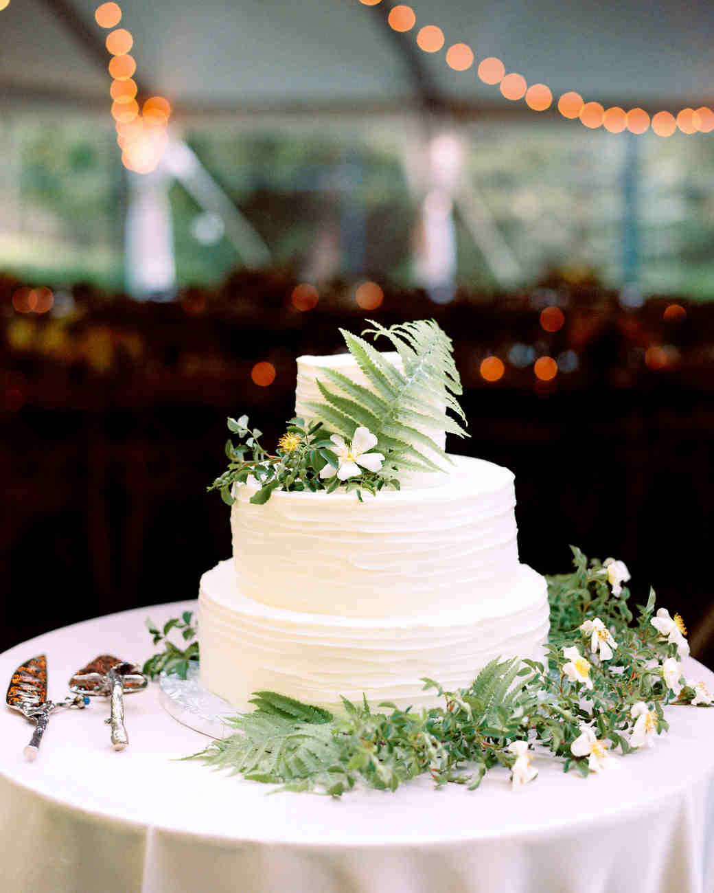 Photos Of Wedding Cakes
 Wedding Cakes & Toppers