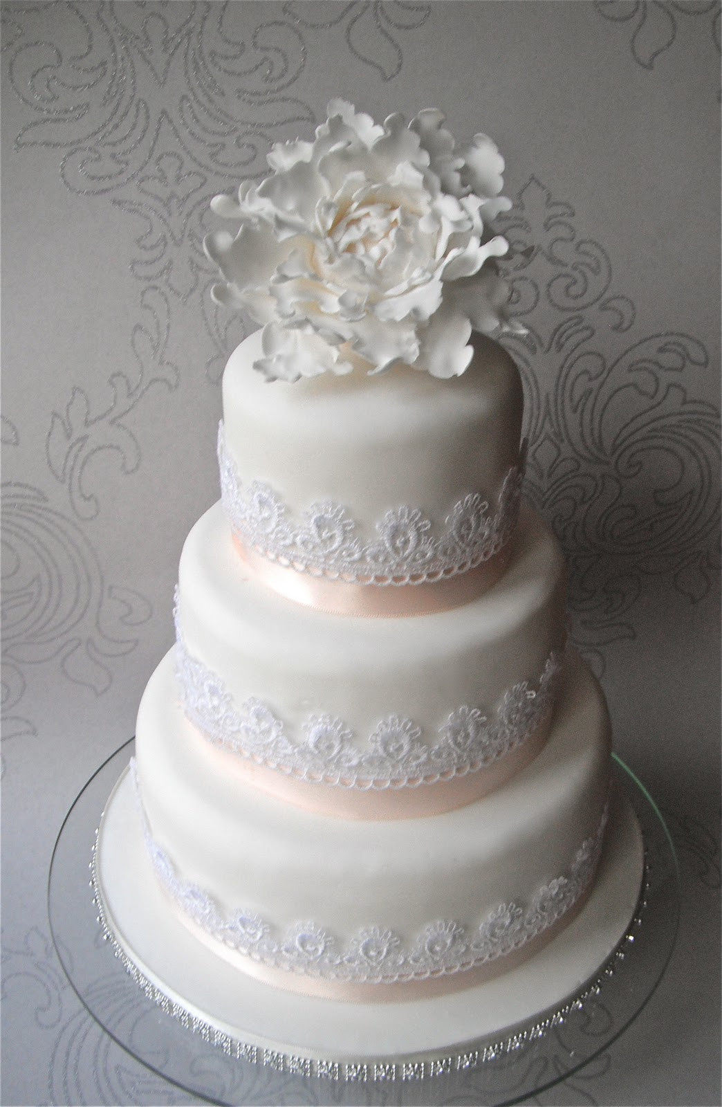 Pics Of Wedding Cakes
 Wedding Cakes meandyoulookbook