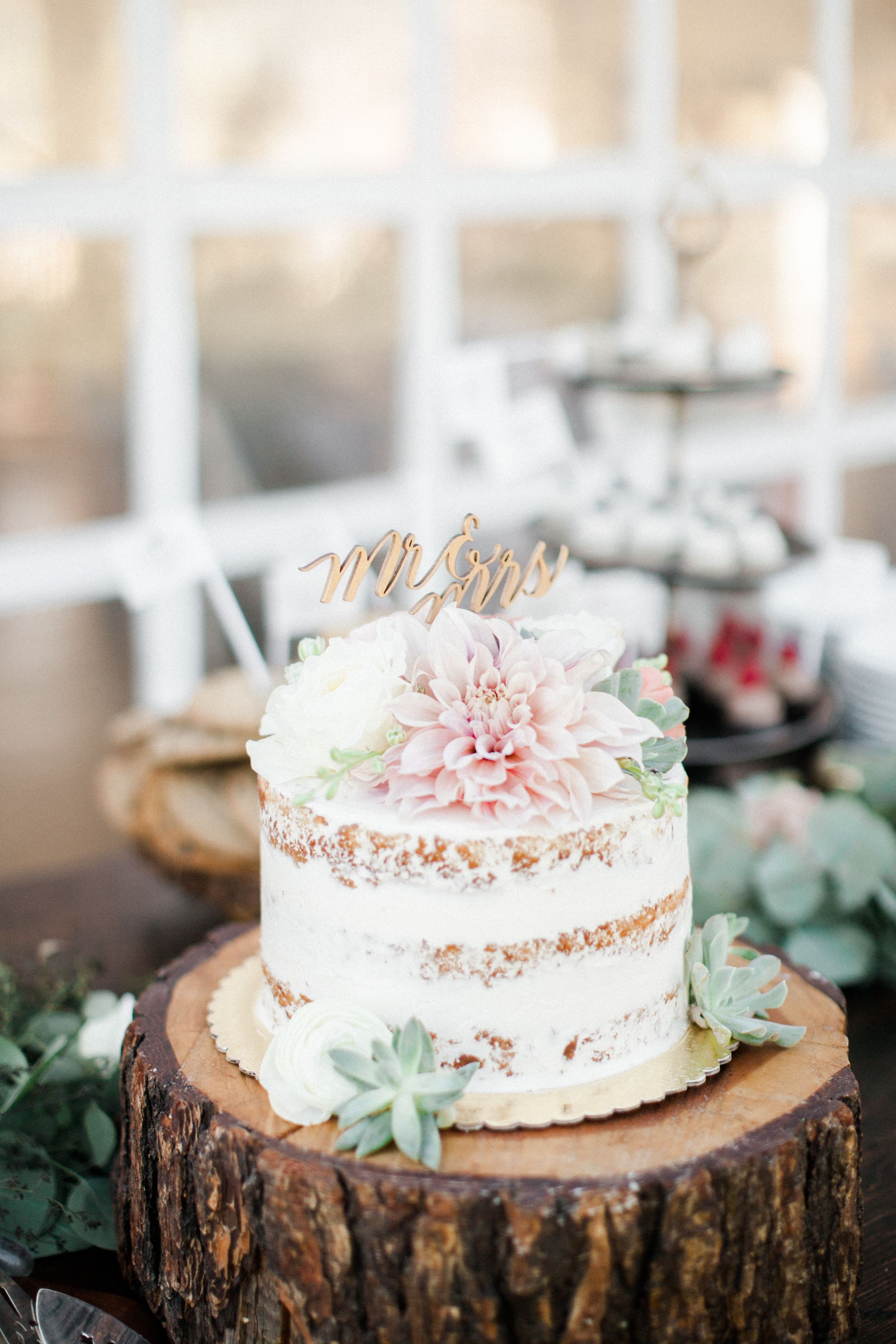 Pictures Of Small Wedding Cakes
 Simple Small Wedding Cake