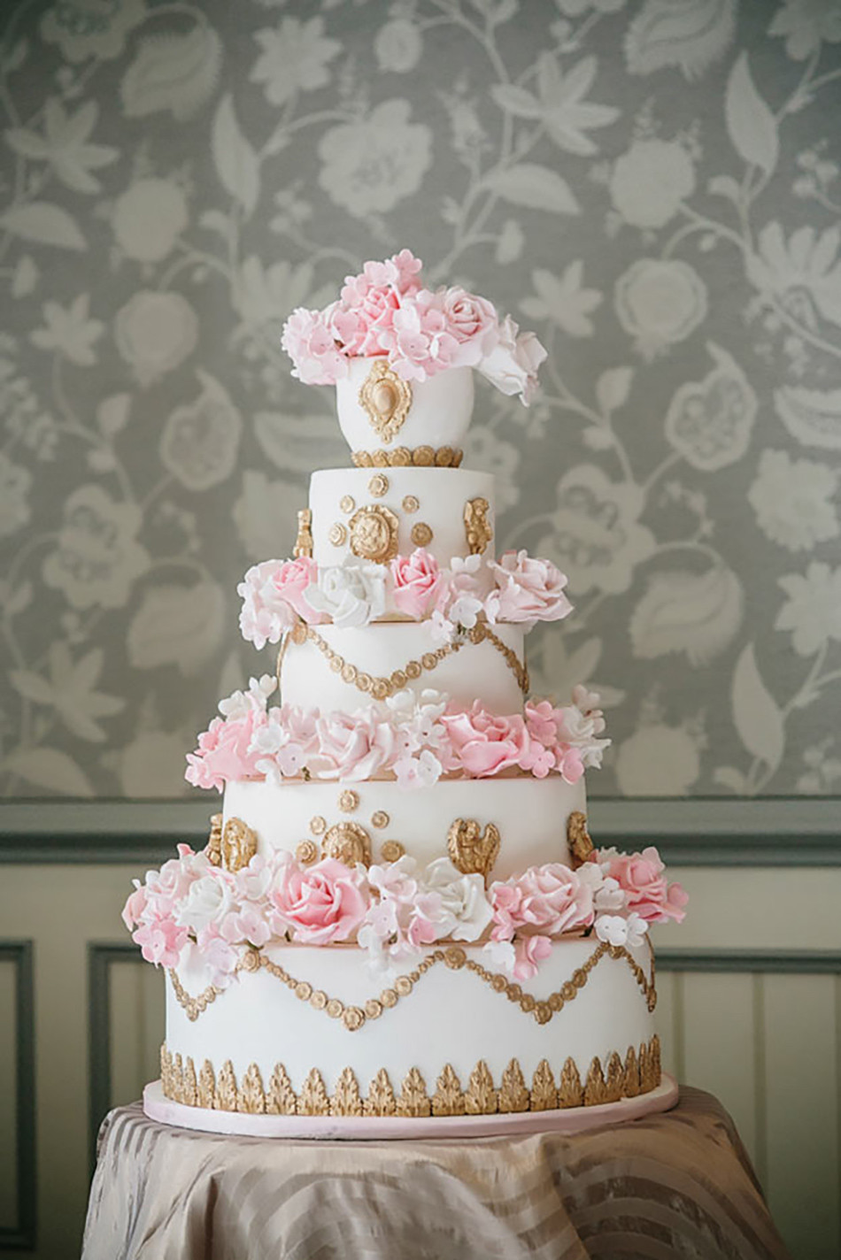 Pink And Gold Wedding Cakes
 Pastel Pink Wedding Cakes