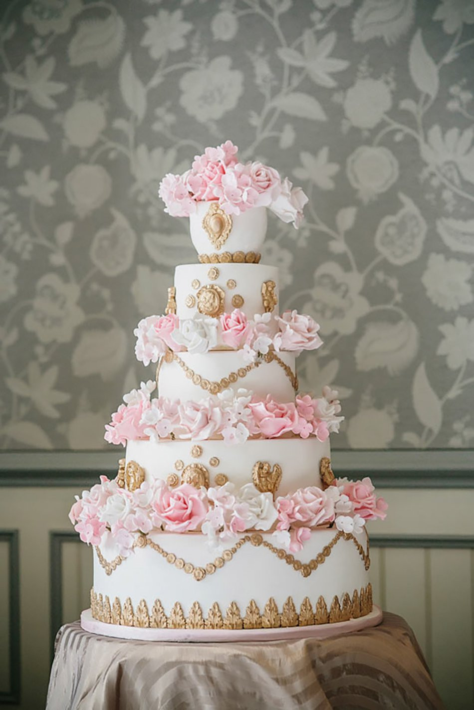 Pink Wedding Cakes
 Pastel Pink Wedding Cakes