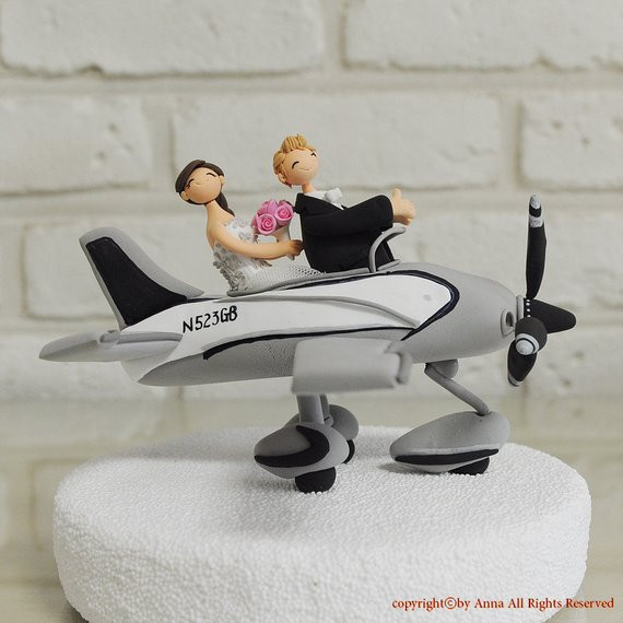 Plane Wedding Cakes
 Items similar to Airplane pilot theme custom wedding cake