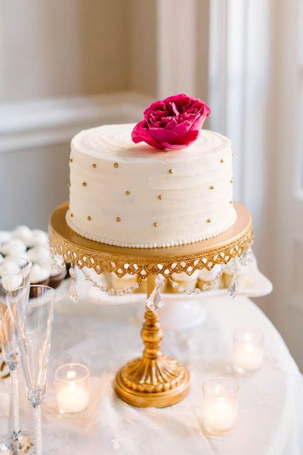 Polka Dot Wedding Cakes
 40 Cheerful And Playful Polka Dot Wedding Cakes
