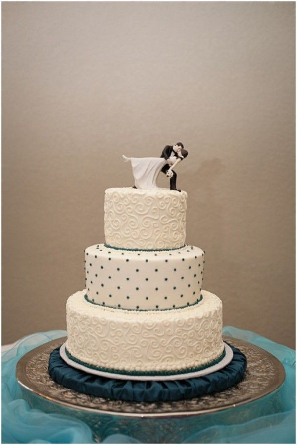 Polka Dots Wedding Cakes
 Polka Dot Wedding Cake