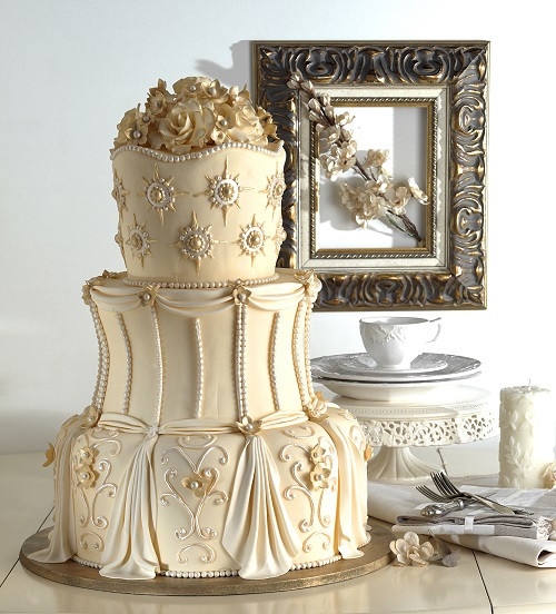 Popular Wedding Cakes Flavors
 8 Most Popular Wedding Cake Flavors of 2014