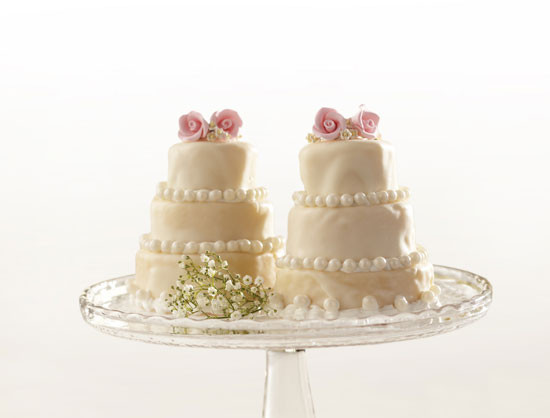 Pound Cake Wedding Cake
 Mini Wedding Pound Cakes