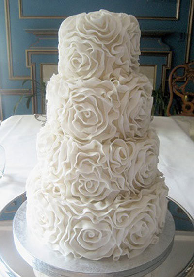 Pretty Wedding Cakes
 10 Pretty Romantic Wedding Cakes