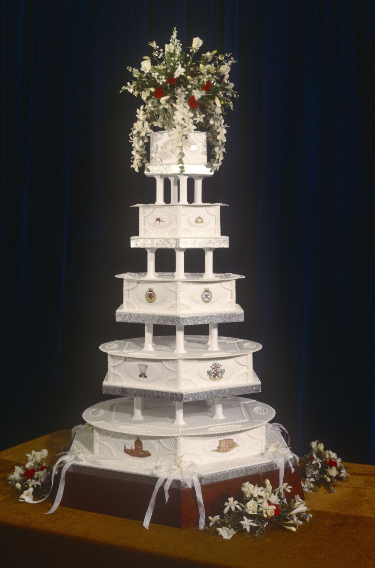 Princess Diana Wedding Cakes
 British Royal Wedding Cakes Over the Years Eater