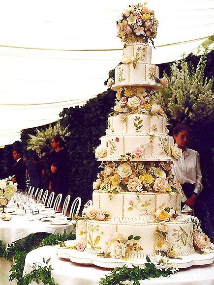 Princess Diana Wedding Cakes
 Royal Wedding Cakes Through the Ages Princess Eugenie