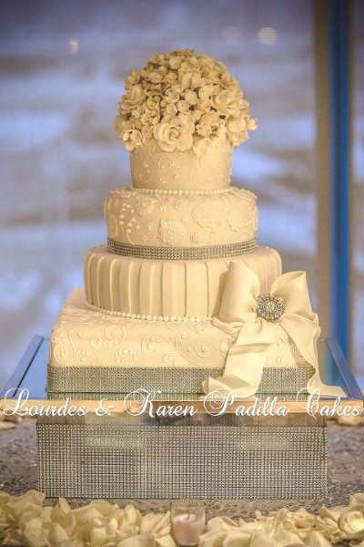 Puerto Rican Wedding Cakes
 Lourdes Padilla Master Baker & Cake Designer