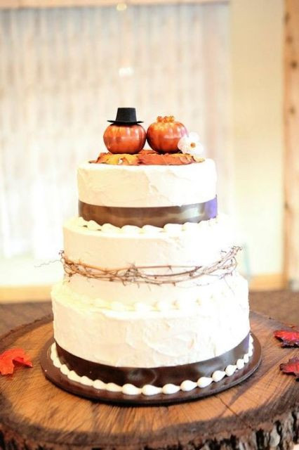 Pumpkin Wedding Cake
 22 Fun Pumpkin Wedding Cake Ideas For Fall Weddingomania