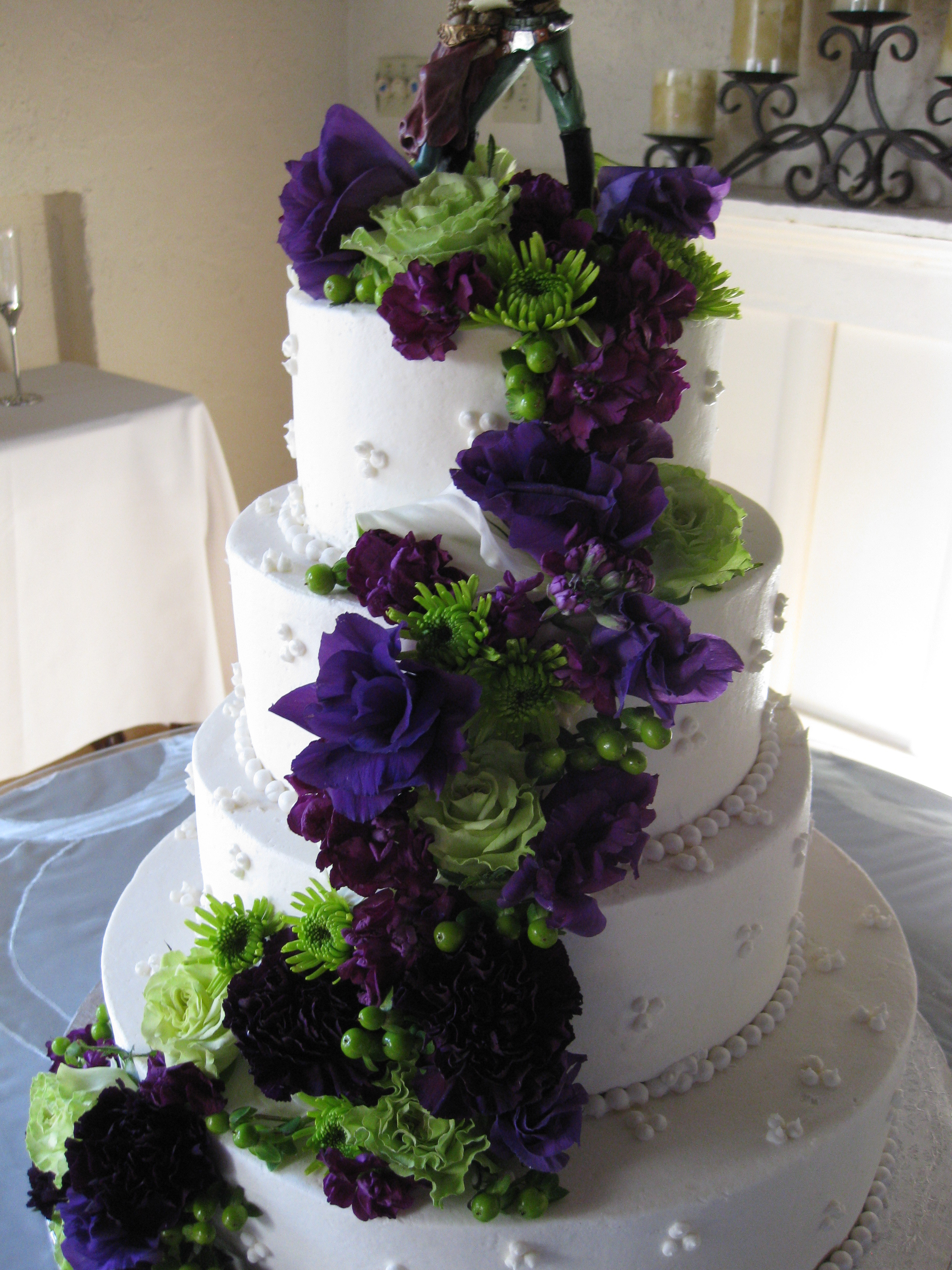Purple And Green Wedding Cakes
 green and purple cake flowers