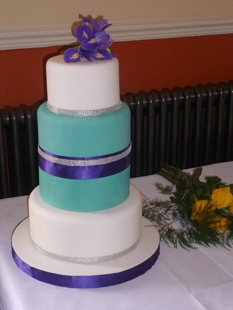 Purple And Turquoise Wedding Cakes
 Purple and turquoise wedding inspiration