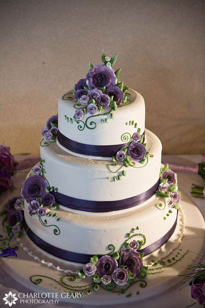 Purple And White Wedding Cakes
 Zahra s blog Three tier green and whit scroll wedding