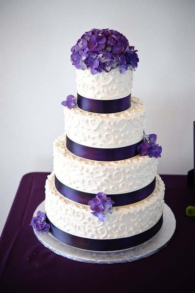 Purple And White Wedding Cakes
 13 Purple & White Wedding Cake Significant Events of