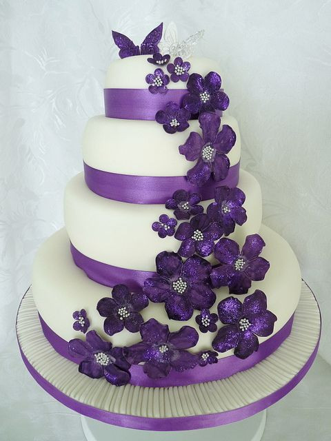 Purple Flower Wedding Cakes
 Wedding Cakes with Purple Flowers Wedding and Bridal
