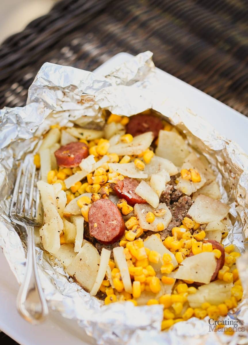 Quick Camping Dinners
 Easy Hobo Dinner Tin Foil Dinner perfect for the whole