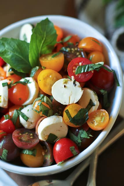 Quick Healthy Salads
 Quick Caprese Salad • The Healthy Foo