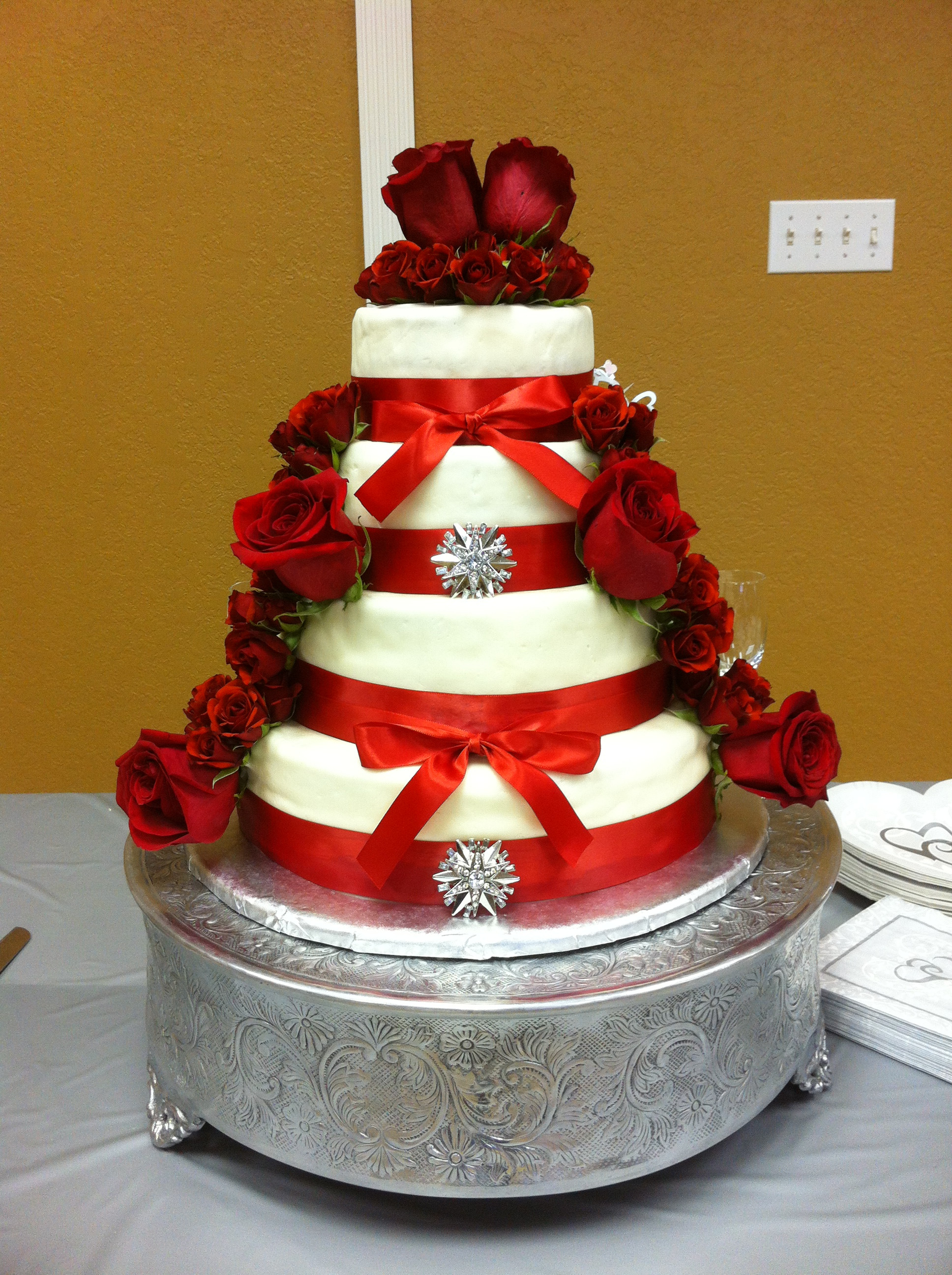 Red And Silver Wedding Cakes
 Red and silver wedding cakes idea in 2017