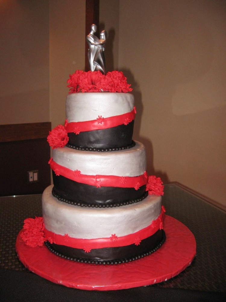 Red And Silver Wedding Cakes
 Red Black Silver Wedding Cake Wedding Cake Cake Ideas by