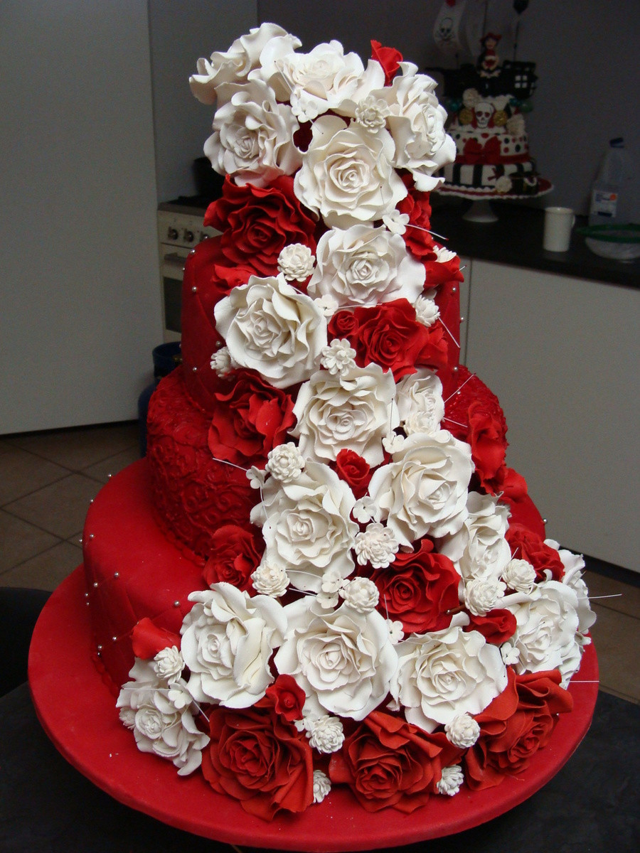 Red And White Wedding Cake
 Red And White Rose Wedding Cake CakeCentral