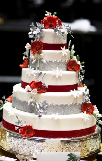 Red And White Wedding Cake
 Wedding Cakes Red and Silver Wedding Cakes