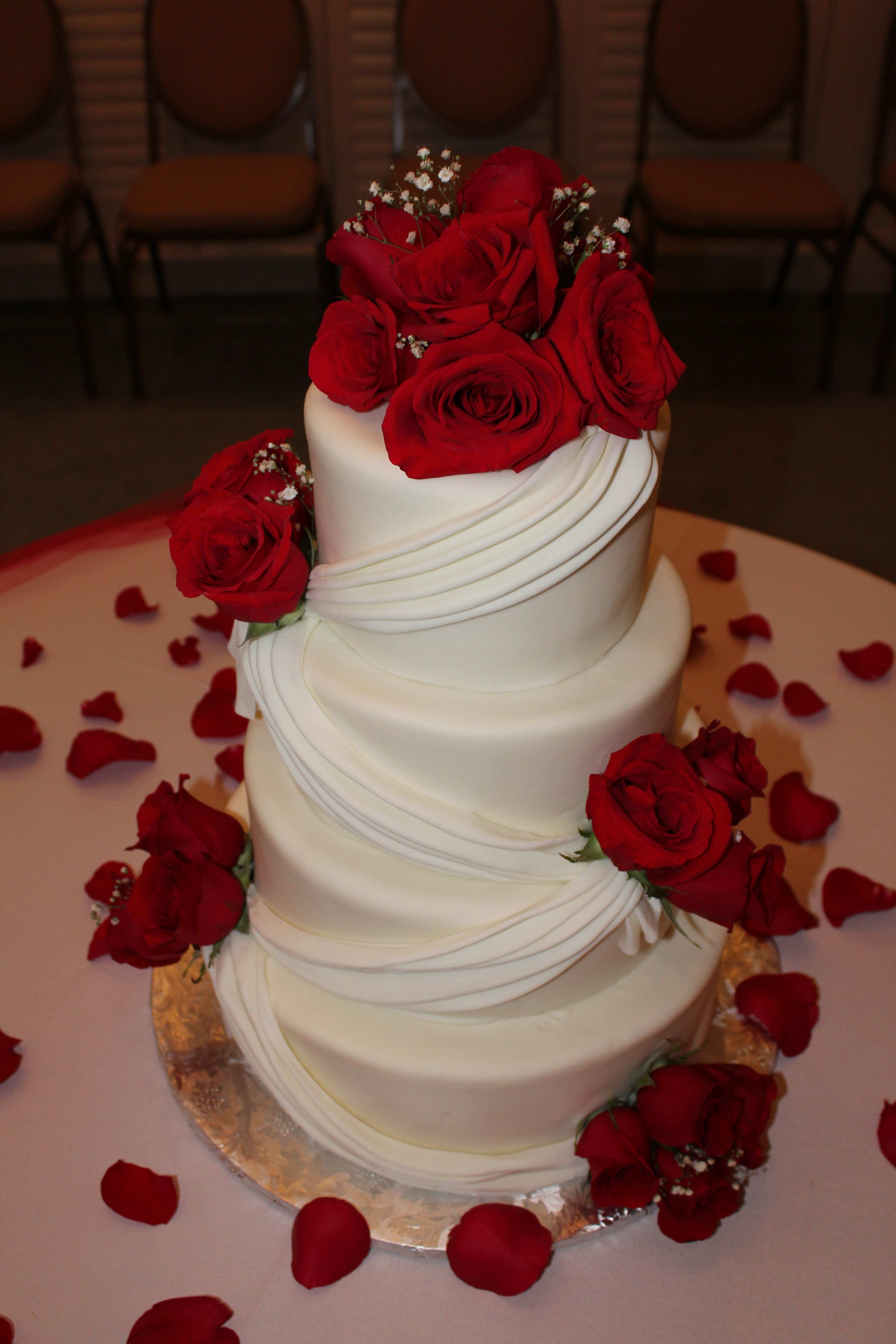 Red And White Wedding Cakes With Roses
 Red roses wedding cake Wedding Pinterest