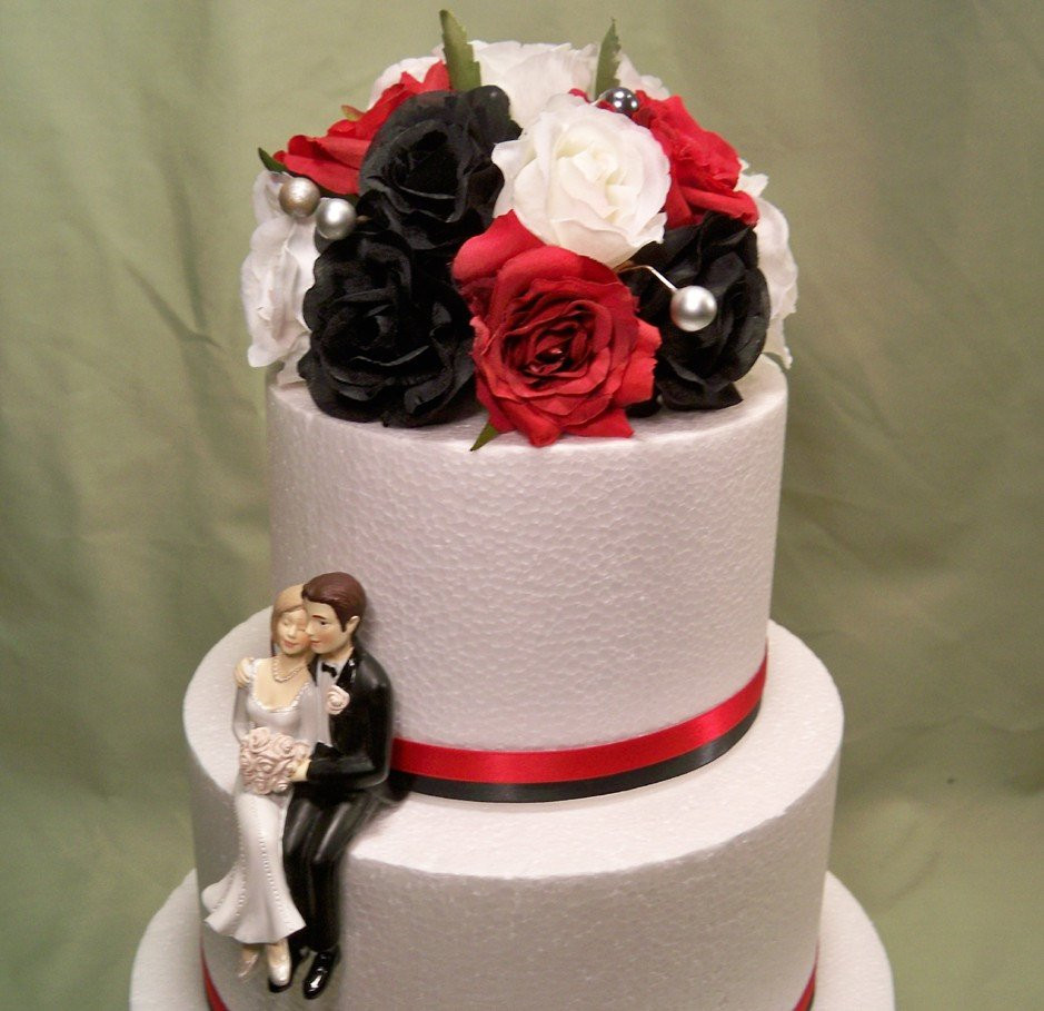 Red Rose Wedding Cakes
 Black White Red Rose Wedding Cake Topper